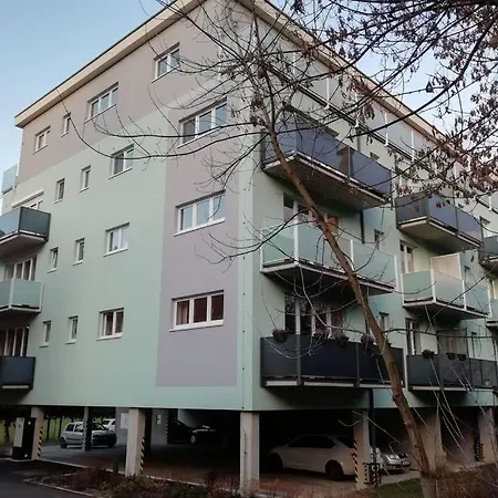 Apartman Green *